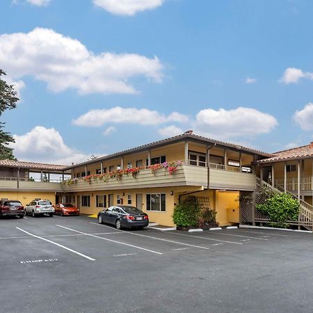 Best Western Carmel'S Town House Lodge Экстерьер фото
